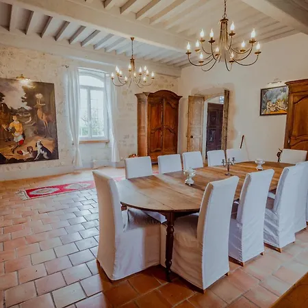 Chez Dominique 450 M2 Manoir Piscine Billard Holiday home